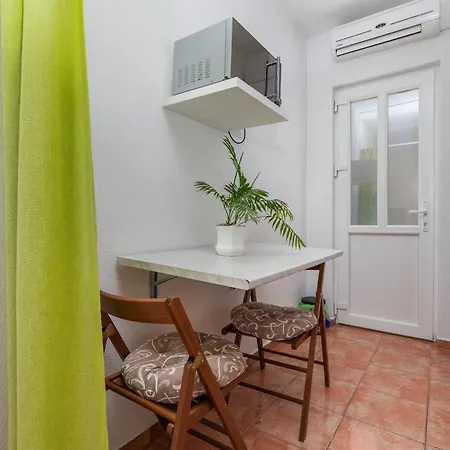 Appartamento By The Sea Drasnice, Makarska - 24869 *